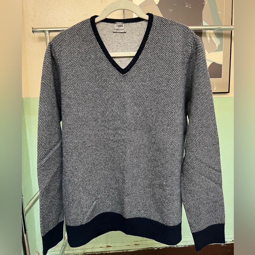 JIL SANDER V NECK SWEATER